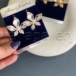 گوشواره آبکاری طرح گل | plated flower-design earrings - تصویر 6
