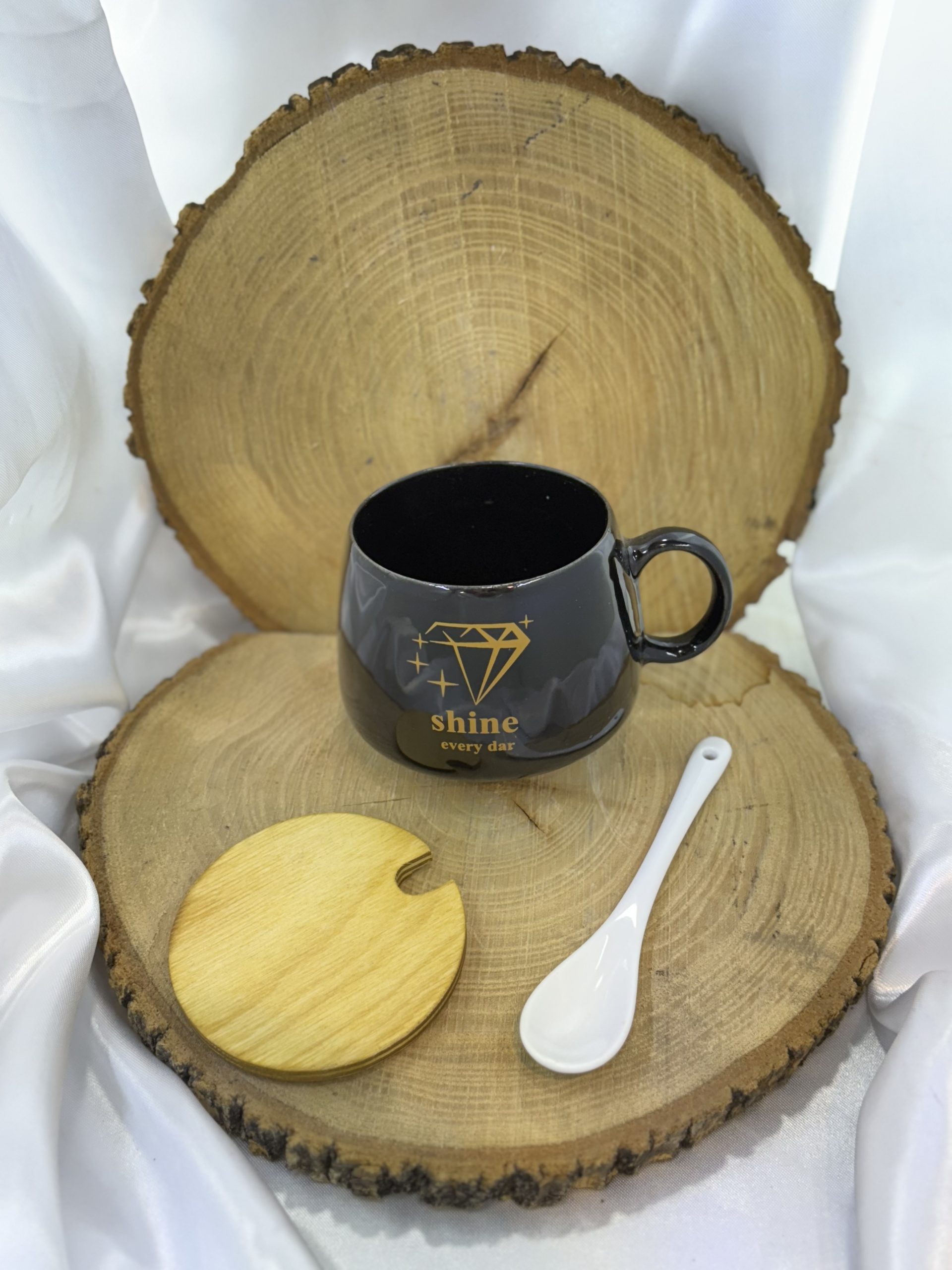 IMG_0964 ماگ سرامیکی با درب بامبو و قاشق سرامیکی | Ceramic mug with bamboo lid and ceramic spoon - تصویر 1